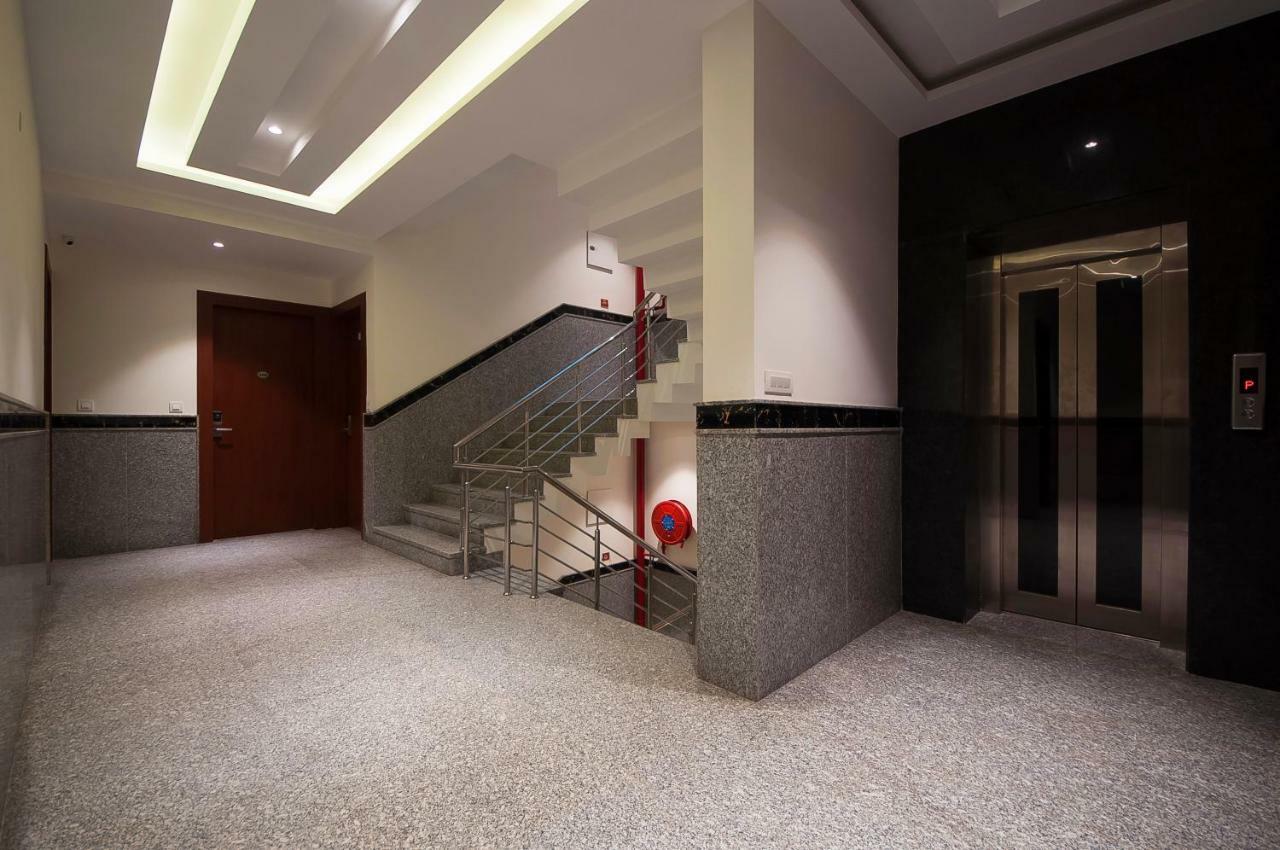 Hotel Z Suites- Delhi Igi Airport Νέο Δελχί Εξωτερικό φωτογραφία