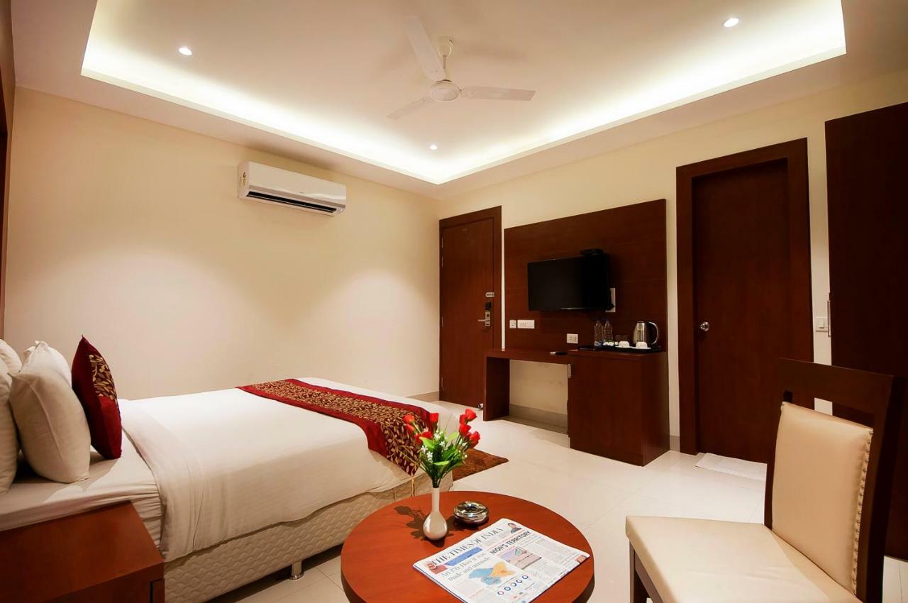 Hotel Z Suites- Delhi Igi Airport Νέο Δελχί Εξωτερικό φωτογραφία